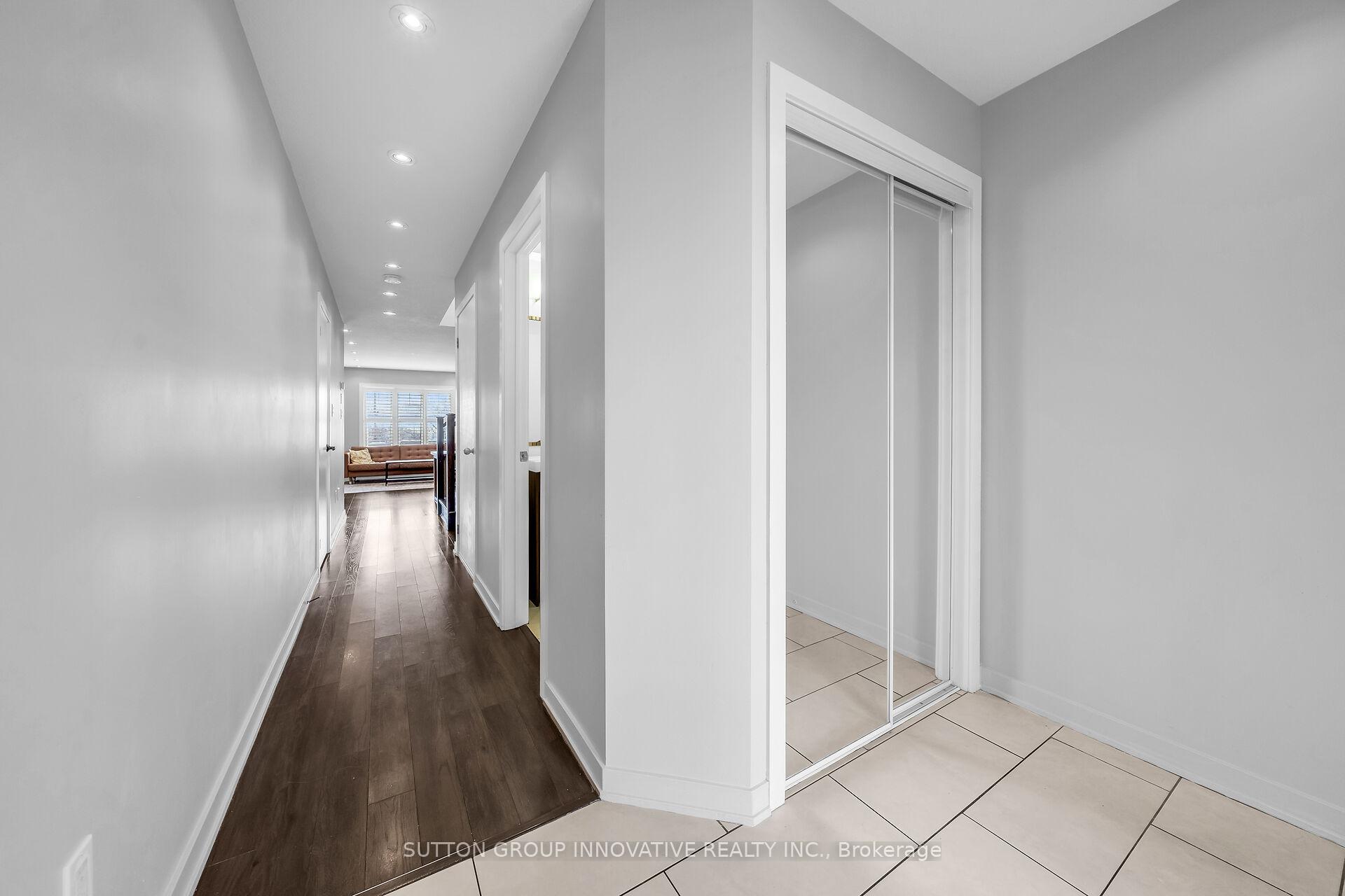 Photo 5 of 142 Crafter Crescent, Hamilton, Stoney Creek Mountain — HOMEH