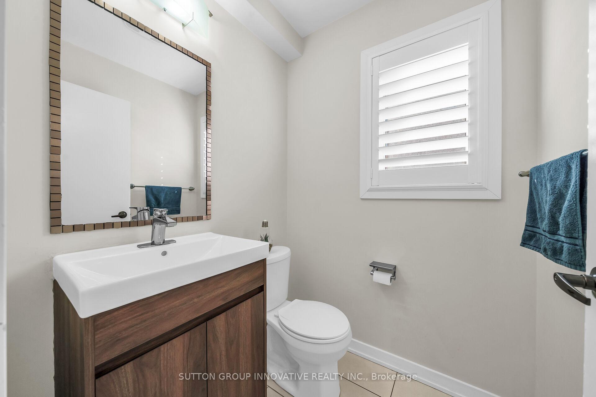 Photo 6 of 142 Crafter Crescent, Hamilton, Stoney Creek Mountain — HOMEH