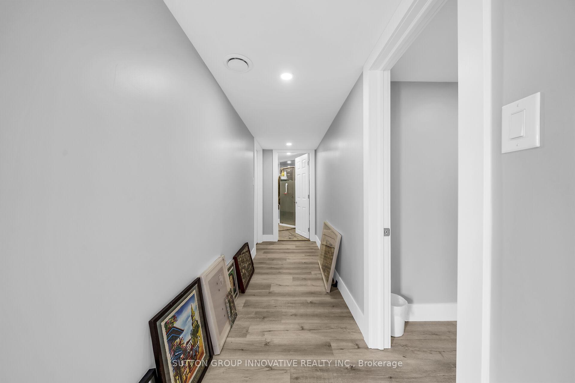 Photo 35 of 142 Crafter Crescent, Hamilton, Stoney Creek Mountain — HOMEH