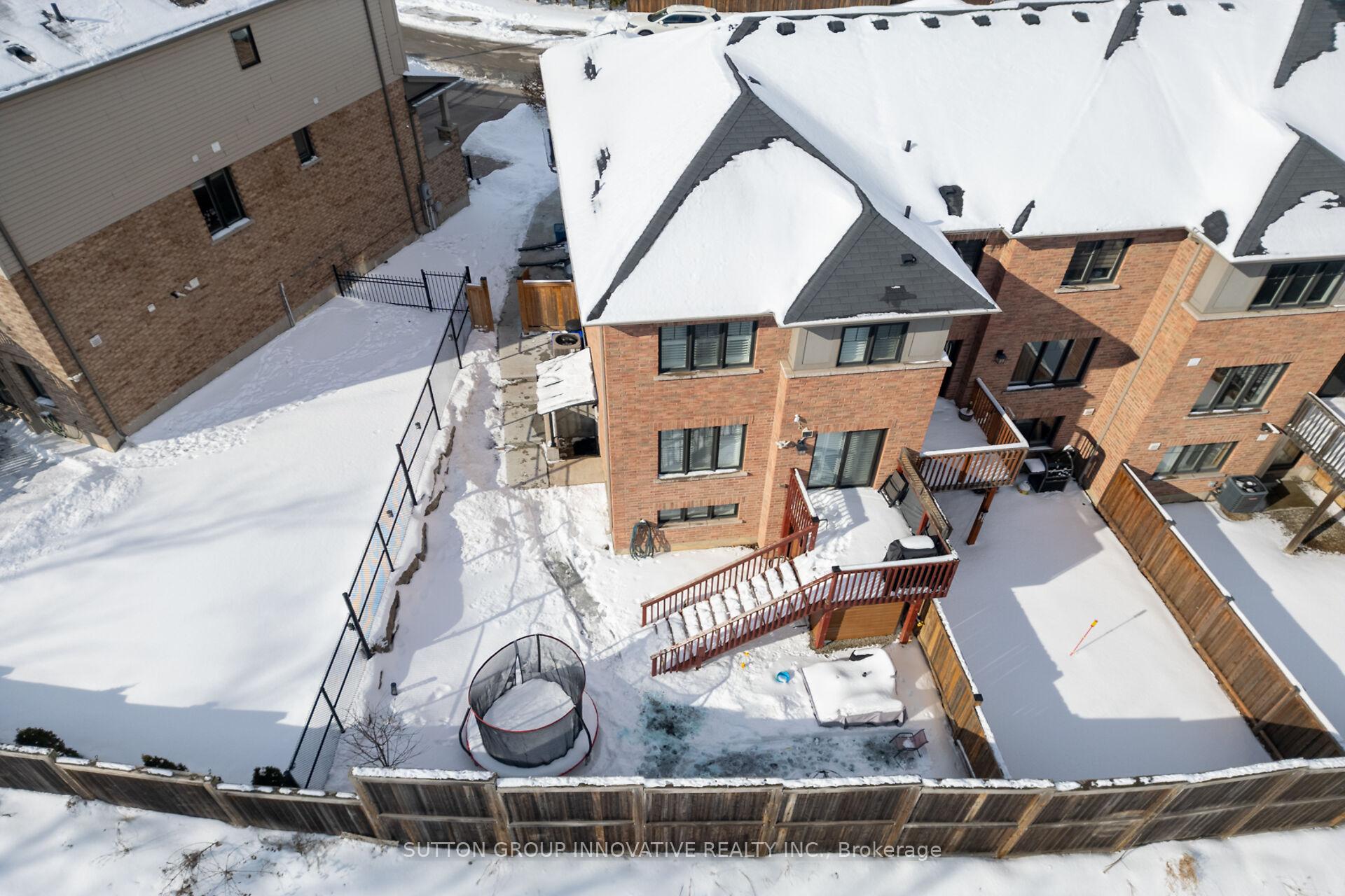 Photo 50 of 142 Crafter Crescent, Hamilton, Stoney Creek Mountain — HOMEH