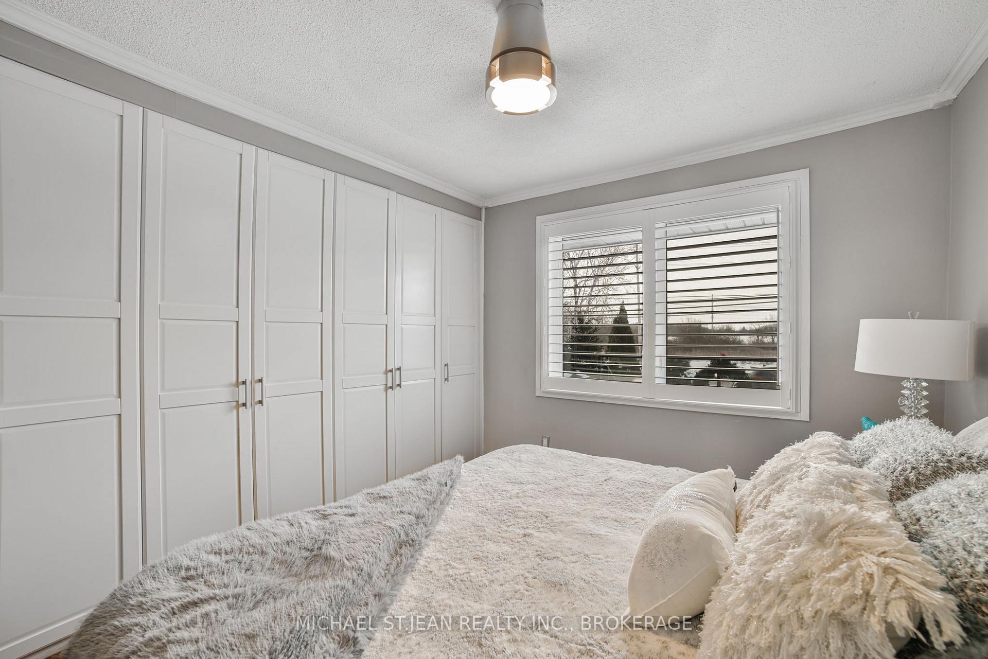 Photo 64 of 8494 20 Road E, Hamilton, Rural Glanbrook — HOMEH