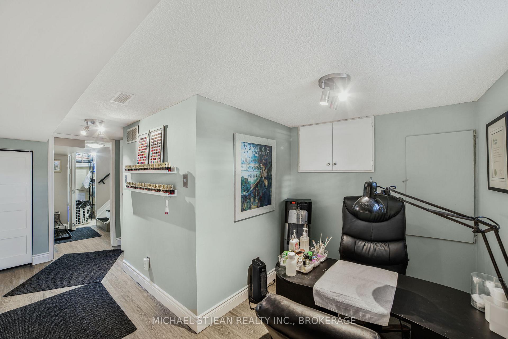 Photo 69 of 8494 20 Road E, Hamilton, Rural Glanbrook — HOMEH