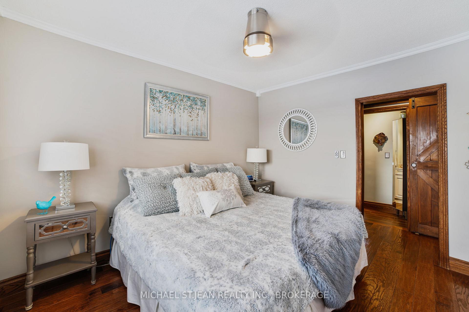 Photo 43 of 8494 20 Road E, Hamilton, Rural Glanbrook — HOMEH