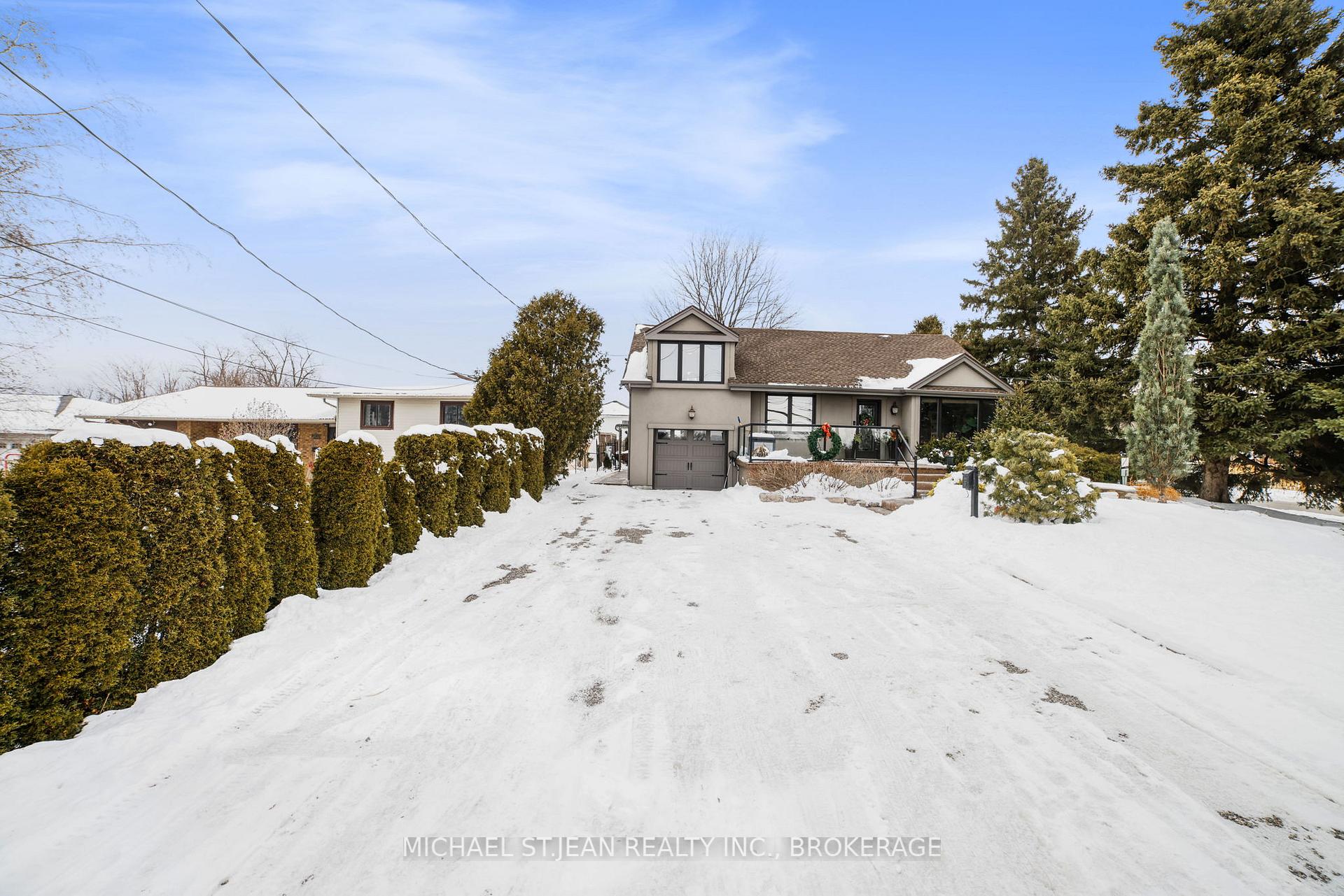 Photo 81 of 8494 20 Road E, Hamilton, Rural Glanbrook — HOMEH