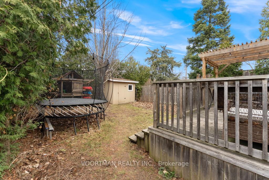 Photo 25 of 174 Huxley Avenue S, Hamilton, Delta — HOMEH