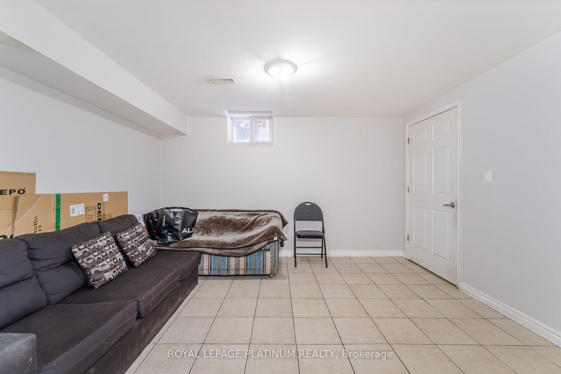 Photo 33 of 59 Parkside Drive, Brampton, Brampton South — HOMEH