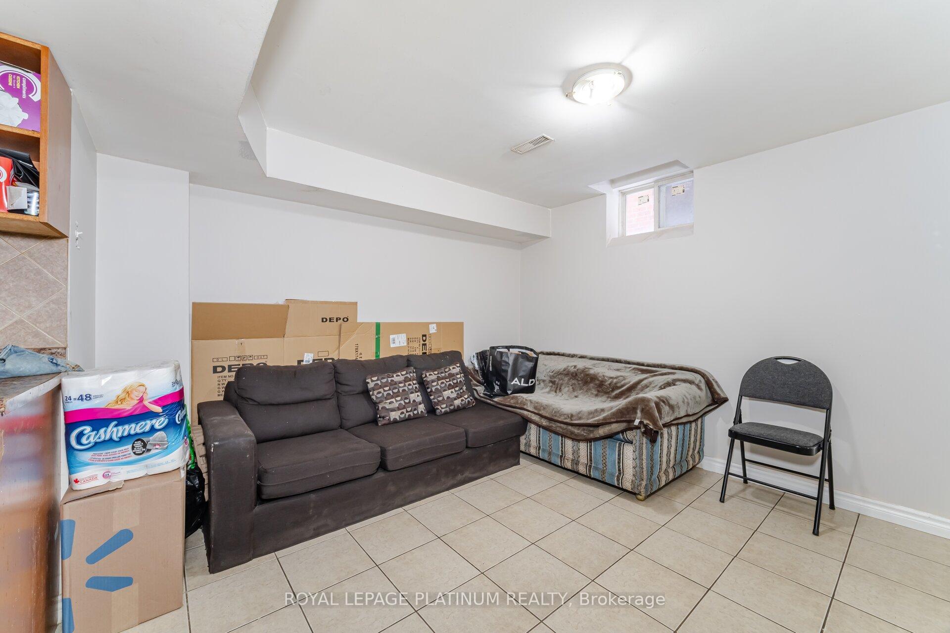 Photo 34 of 59 Parkside Drive, Brampton, Brampton South — HOMEH
