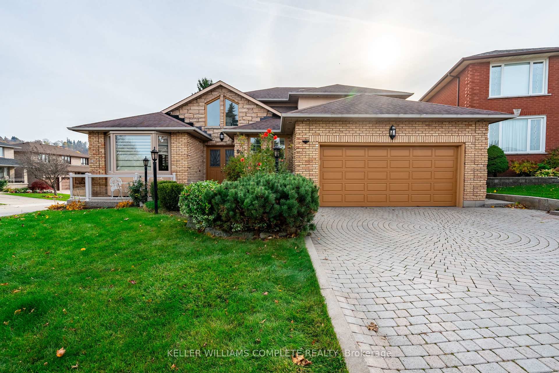 Photo 4 of 90 Derek Drive, Hamilton, Gershome — HOMEH