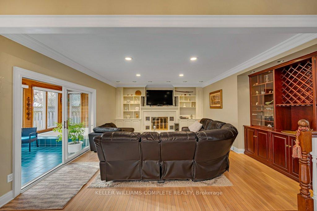 Photo 15 of 90 Derek Drive, Hamilton, Gershome — HOMEH