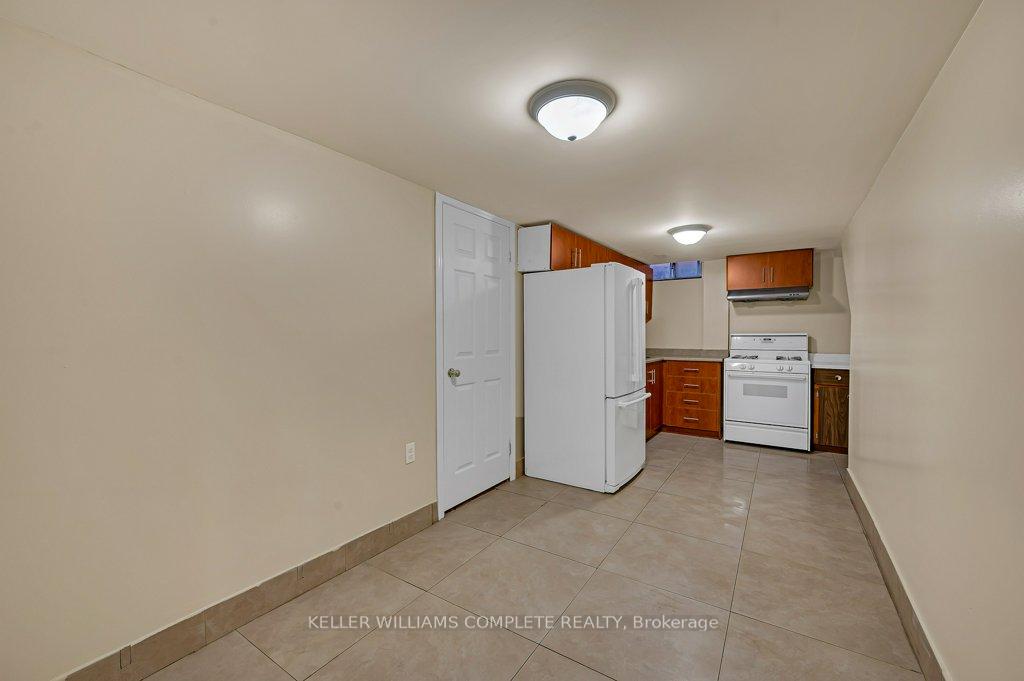 Photo 48 of 90 Derek Drive, Hamilton, Gershome — HOMEH