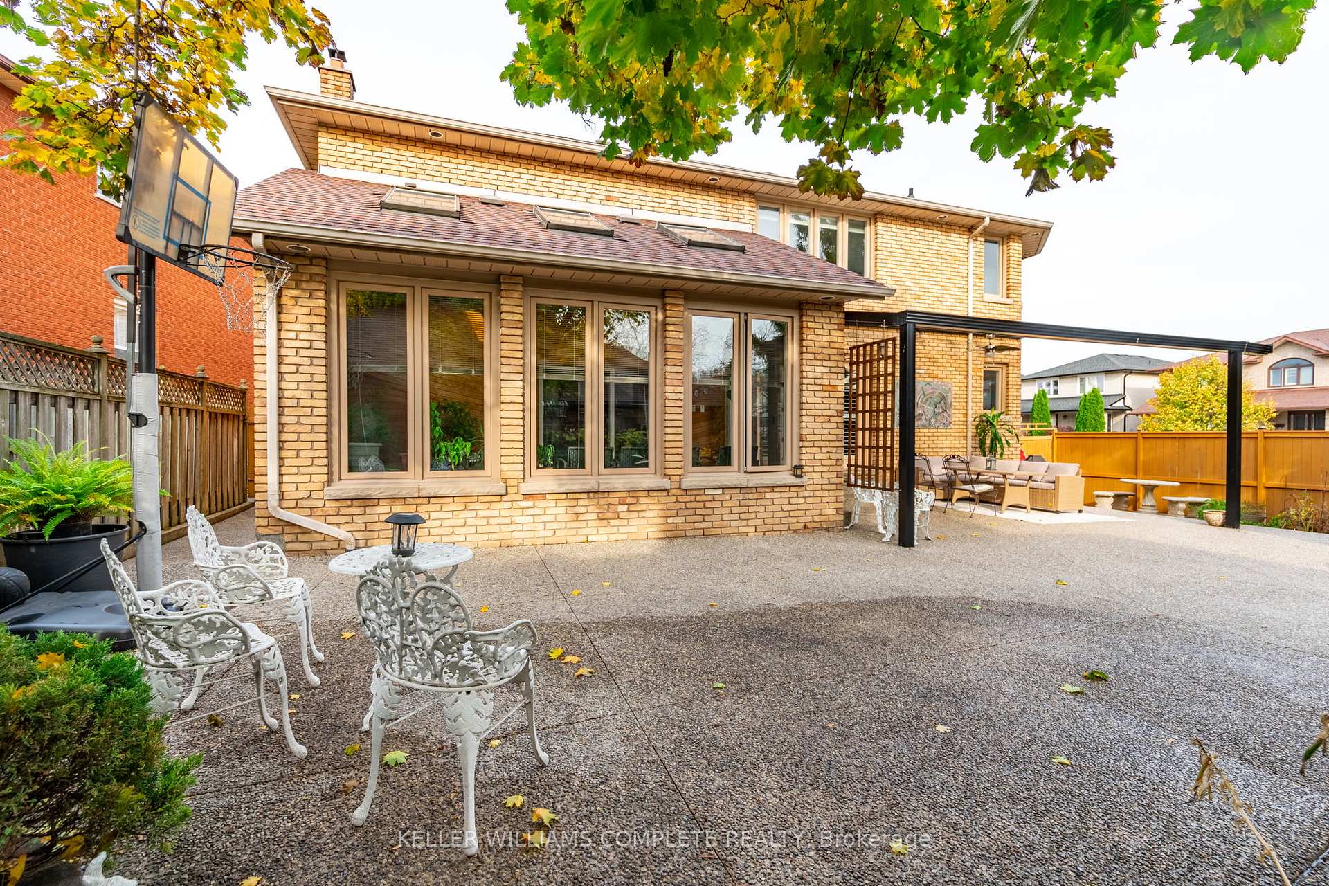 Photo 50 of 90 Derek Drive, Hamilton, Gershome — HOMEH