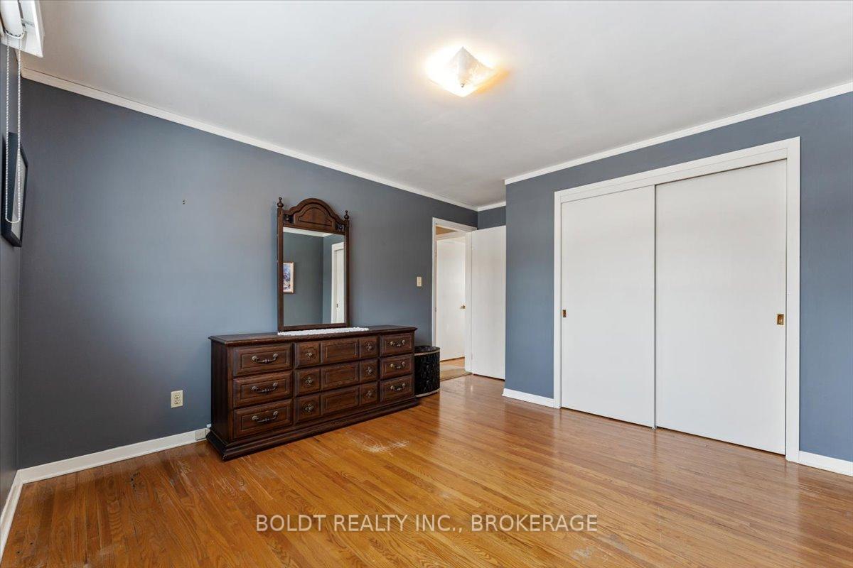 Photo 42 of 32 Nassau Road, St. Catharines, Carlton/Bunting — HOMEH