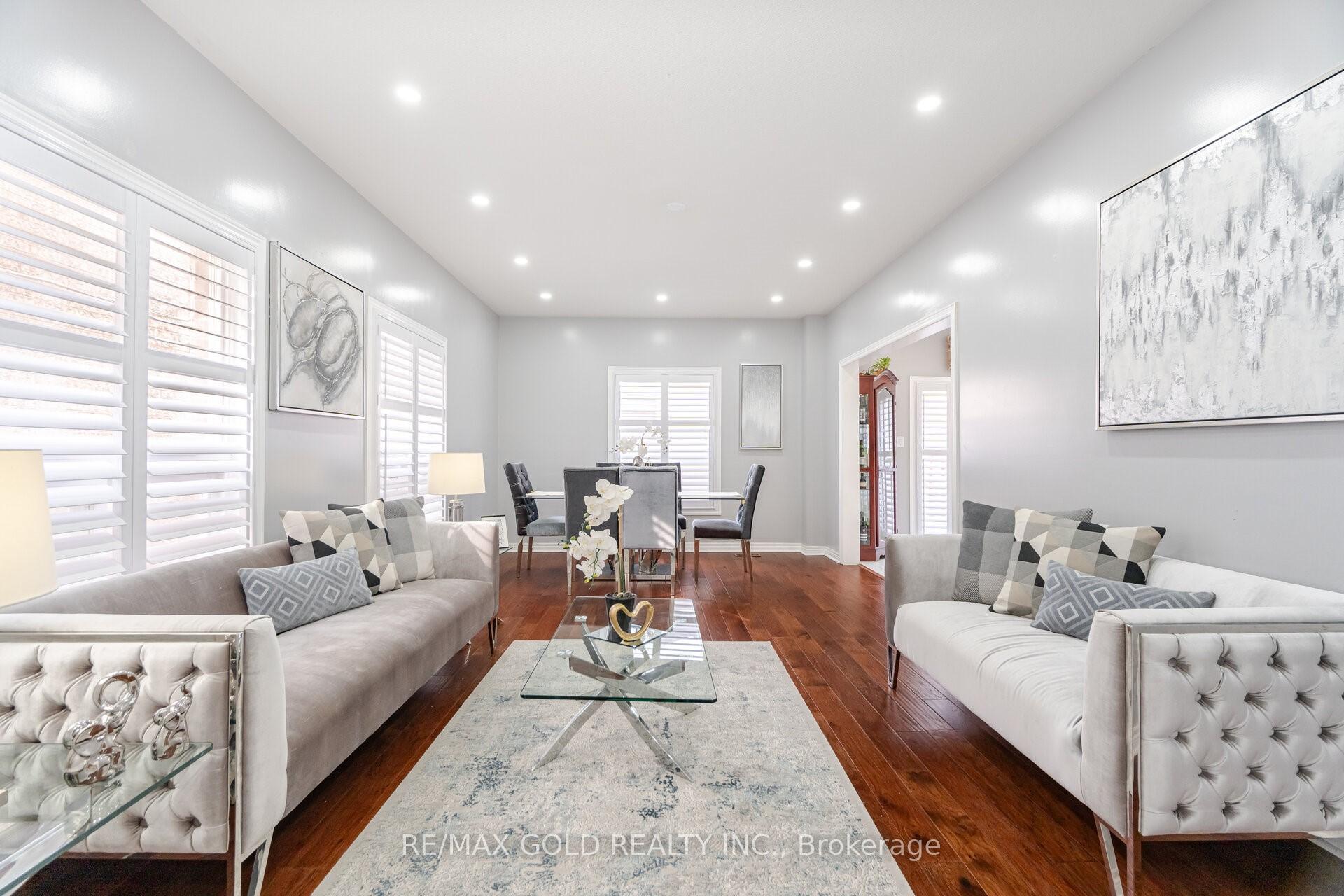 Photo 4 of 104 Turquoise Crescent, Brampton, Bram East — HOMEH