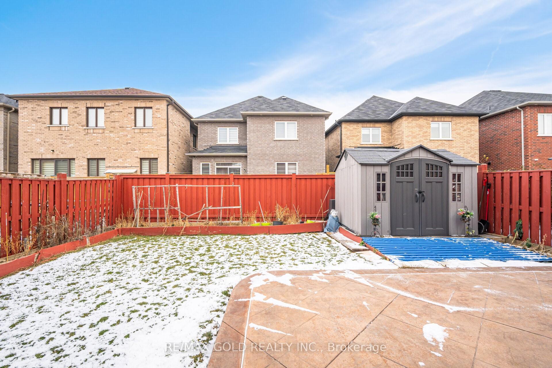 Photo 23 of 104 Turquoise Crescent, Brampton, Bram East — HOMEH