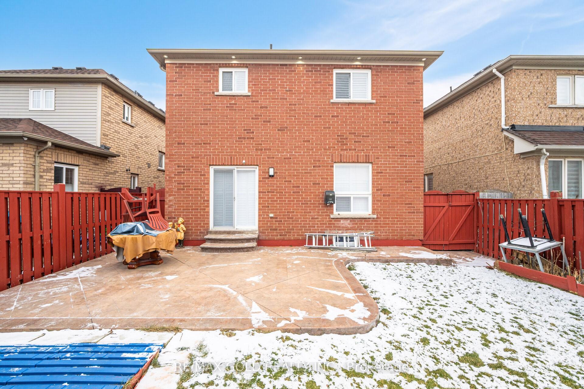 Photo 24 of 104 Turquoise Crescent, Brampton, Bram East — HOMEH
