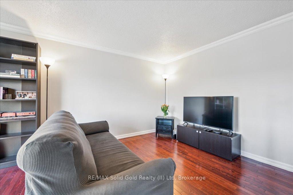 Photo 9 of Unit 16, 700 Erinbrook Drive, Kitchener — HOMEH