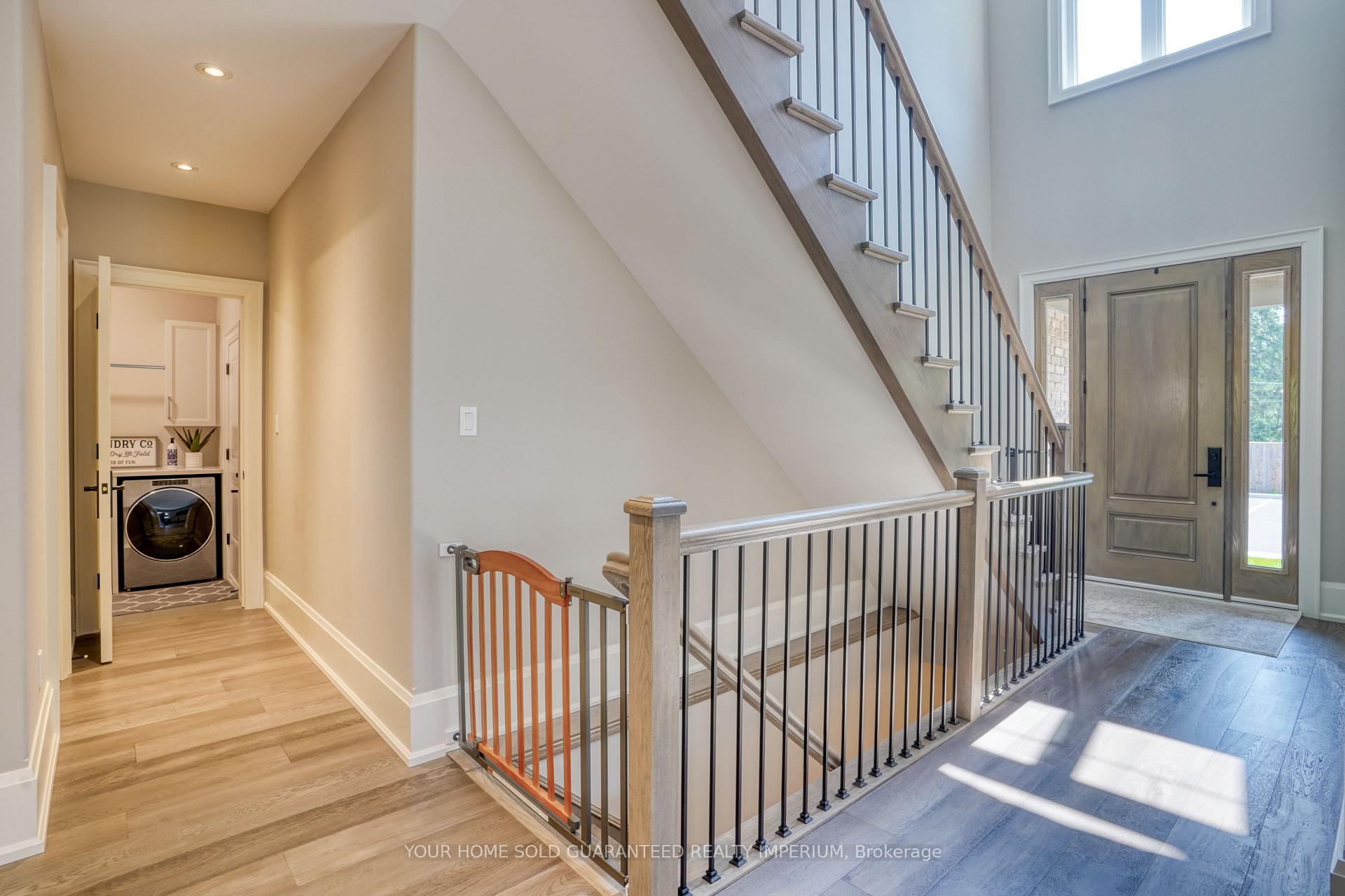 Photo 2 of Unit 3, 231 York Road, Hamilton, Dundas — HOMEH