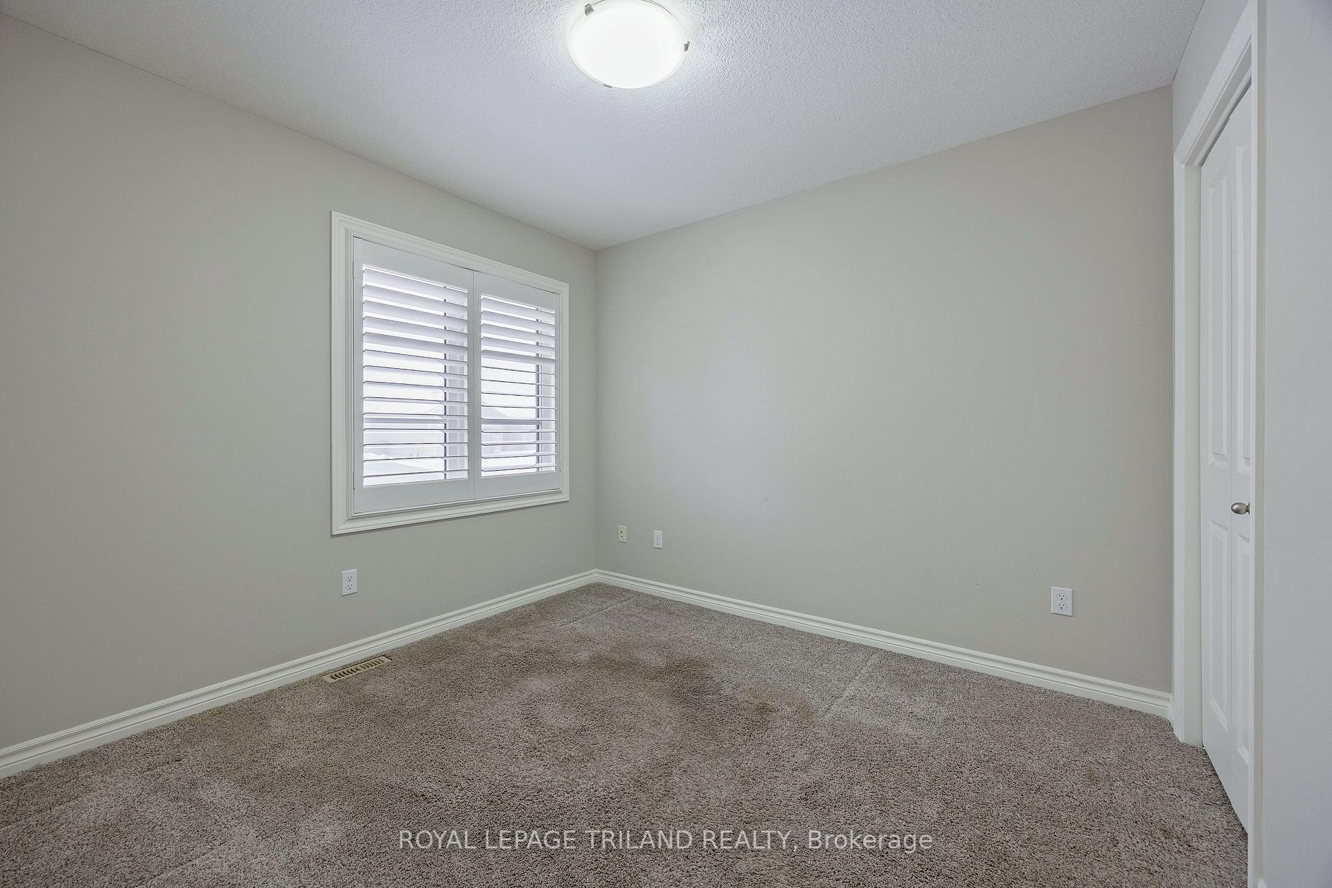 Photo 24 of 49 Blairmont Terrace, St. Thomas — HOMEH
