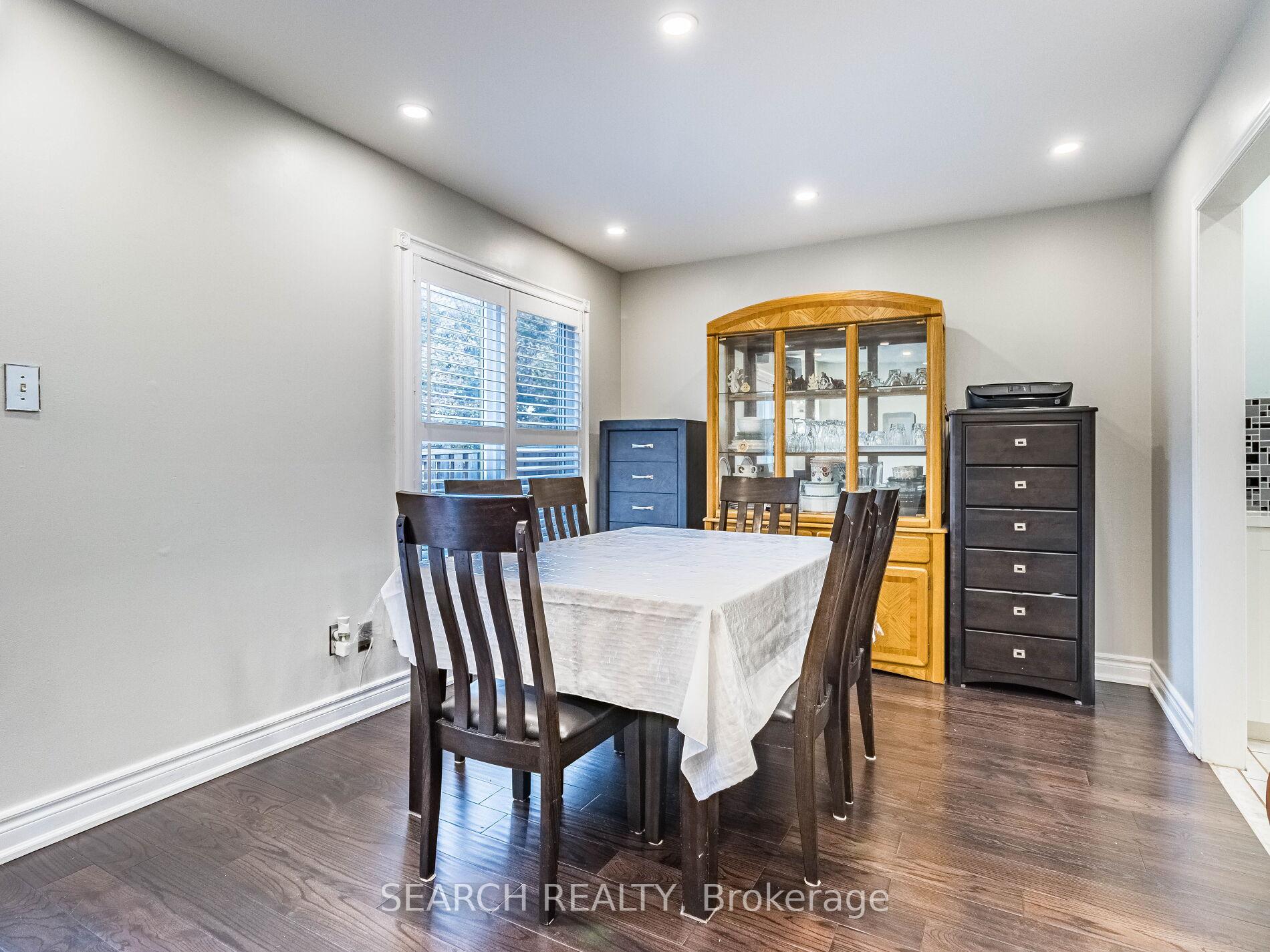 Photo 11 of 194 Simmons Boulevard, Brampton, Madoc — HOMEH