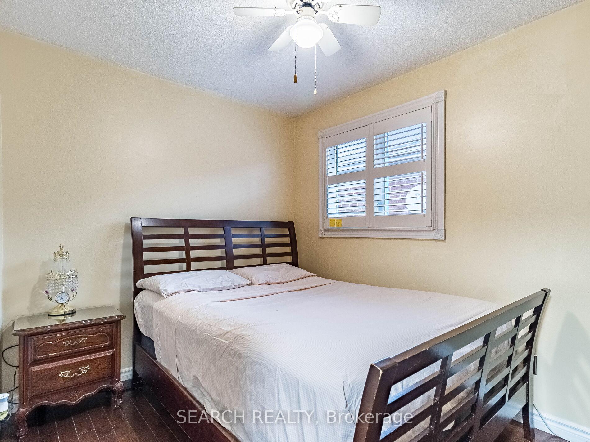 Photo 20 of 194 Simmons Boulevard, Brampton, Madoc — HOMEH