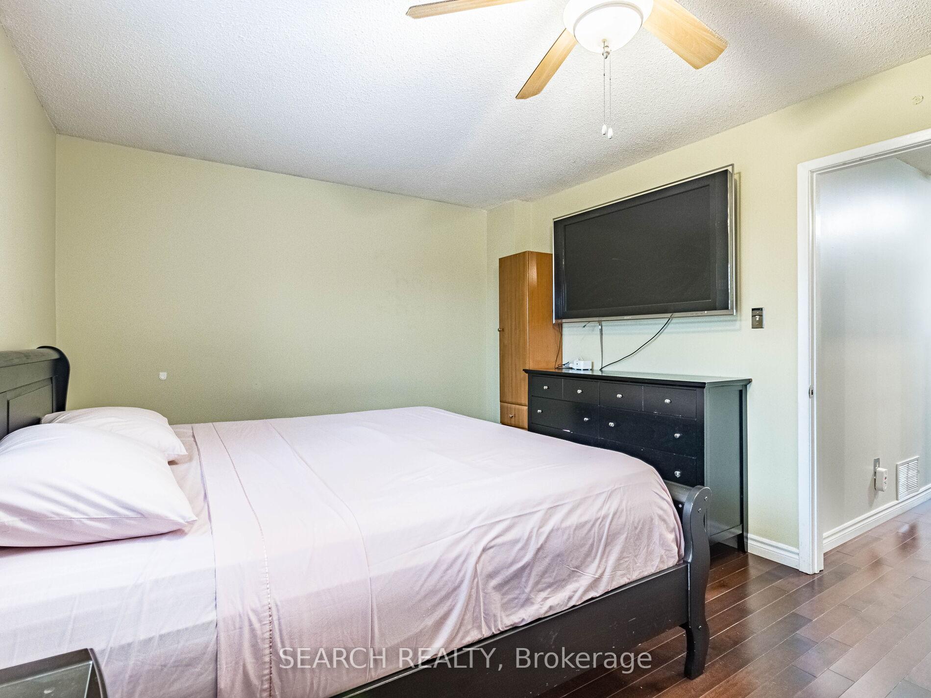 Photo 42 of 194 Simmons Boulevard, Brampton, Madoc — HOMEH