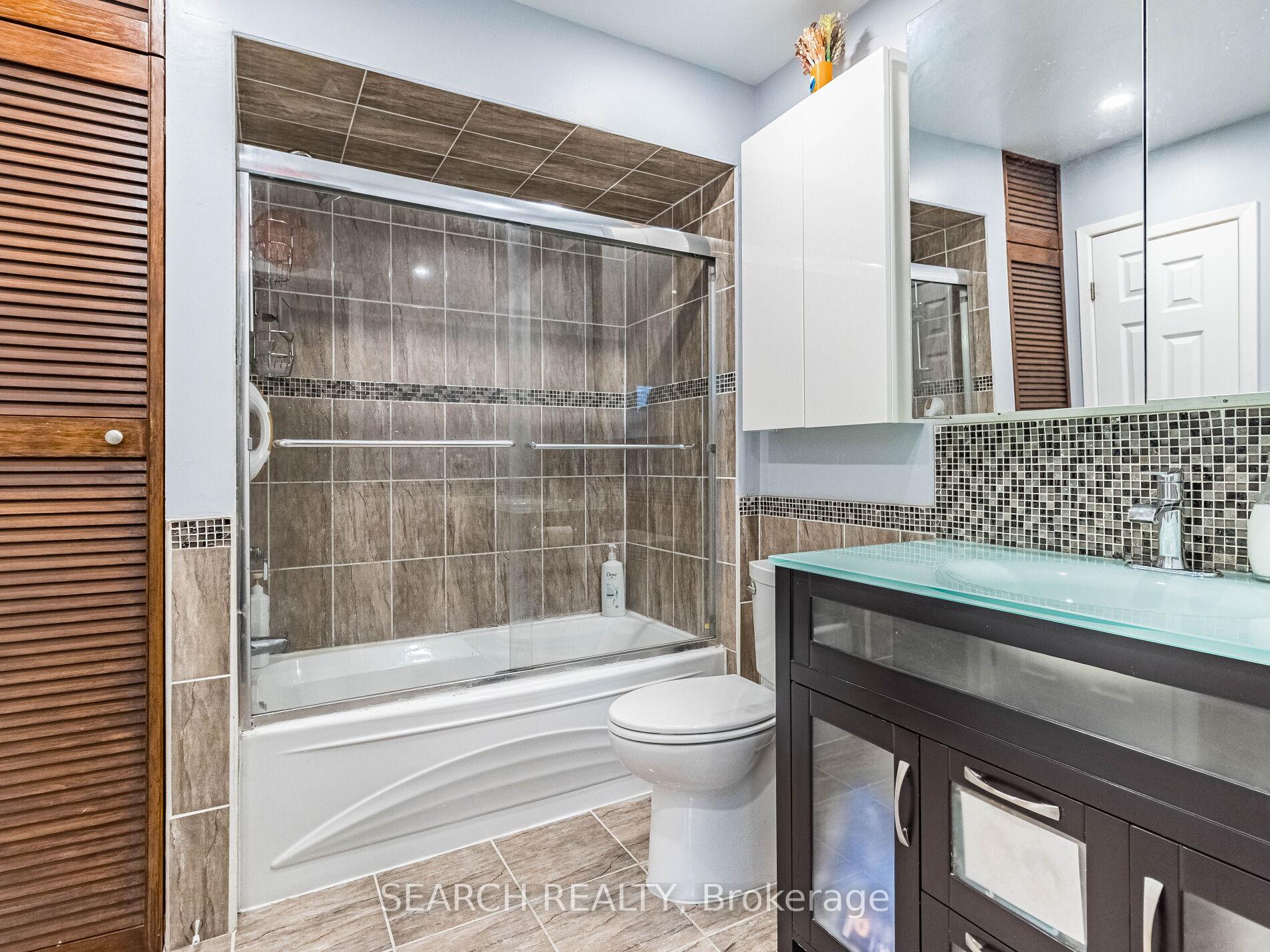Photo 45 of 194 Simmons Boulevard, Brampton, Madoc — HOMEH