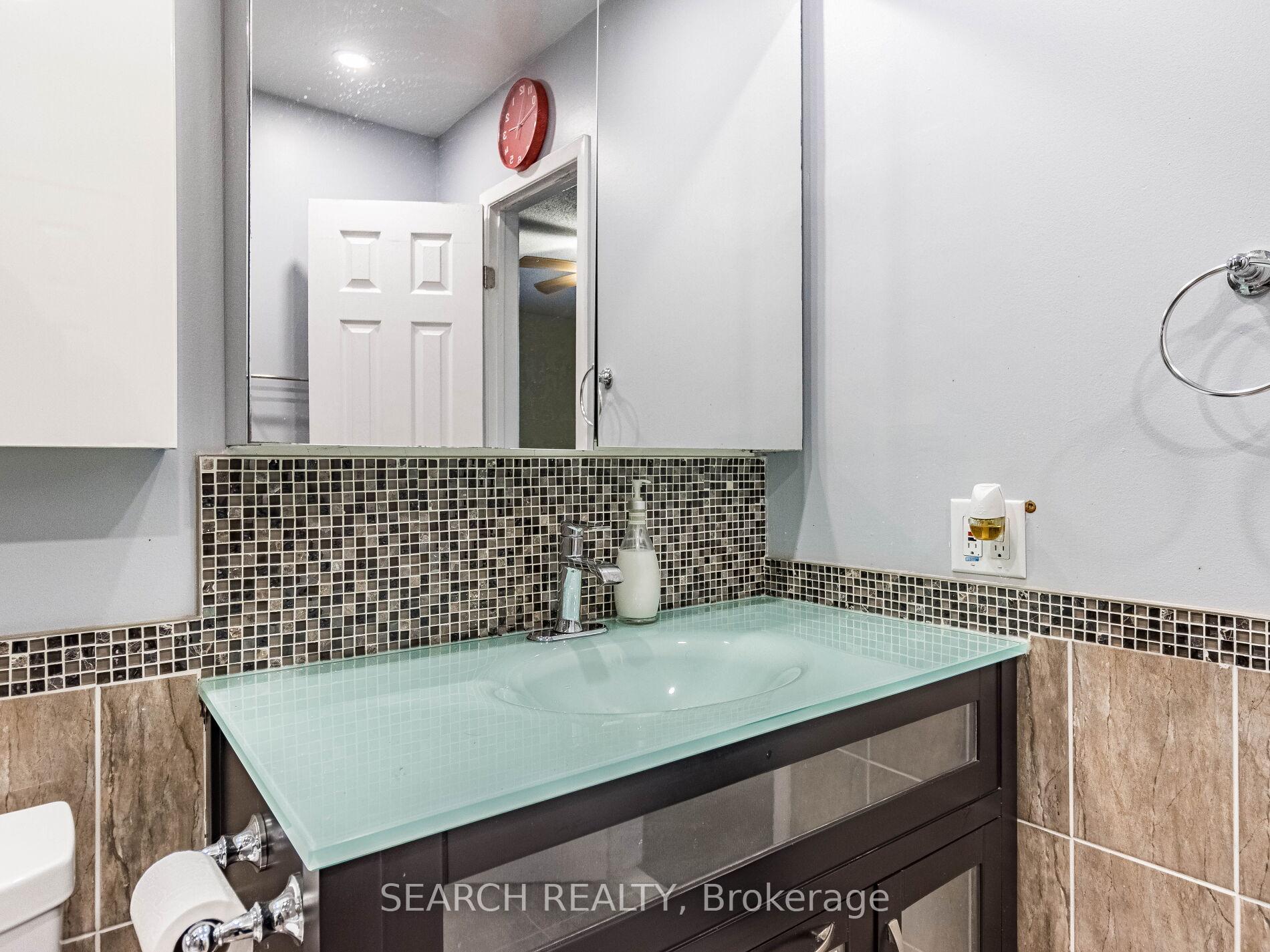 Photo 46 of 194 Simmons Boulevard, Brampton, Madoc — HOMEH