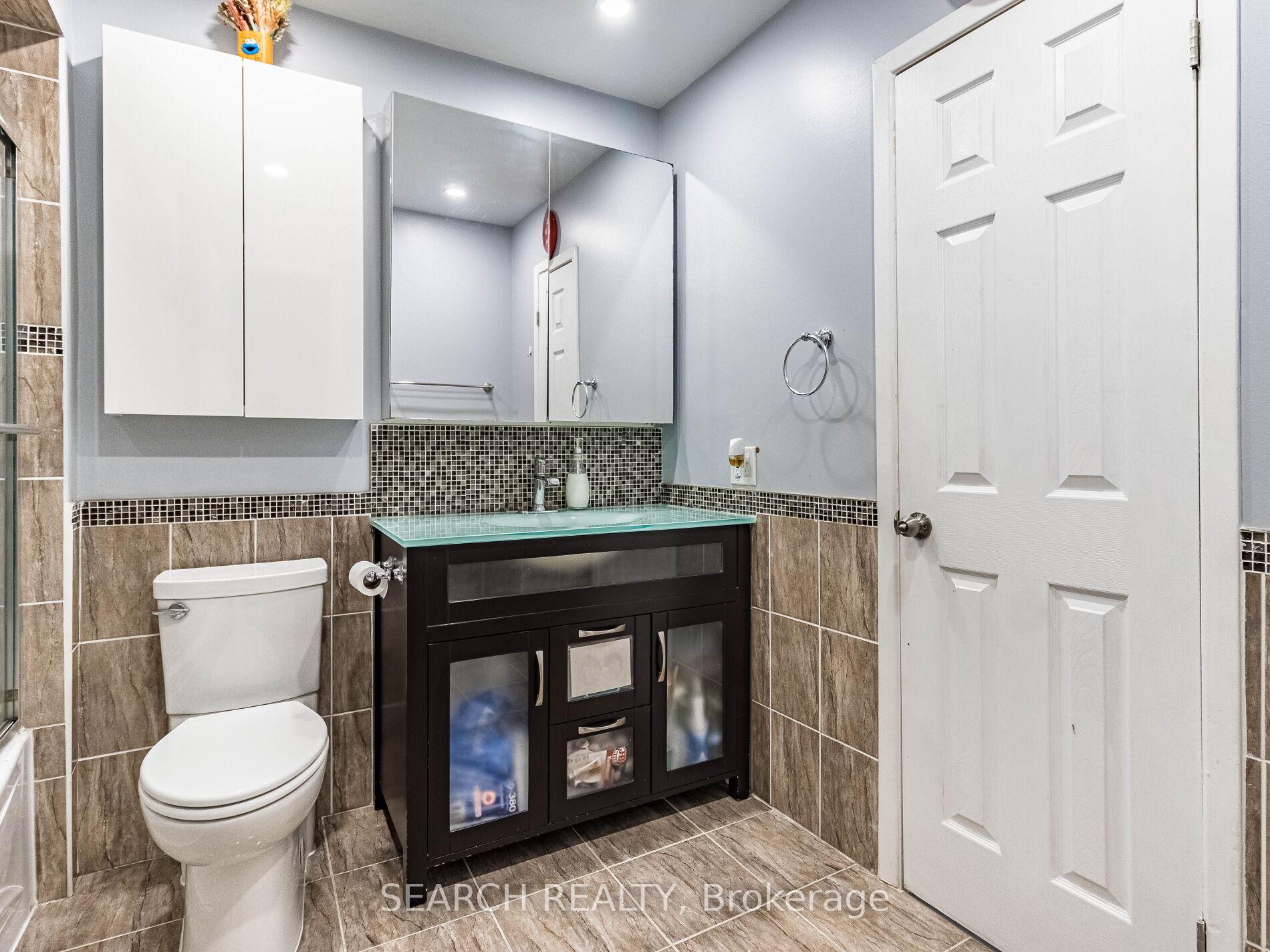 Photo 48 of 194 Simmons Boulevard, Brampton, Madoc — HOMEH