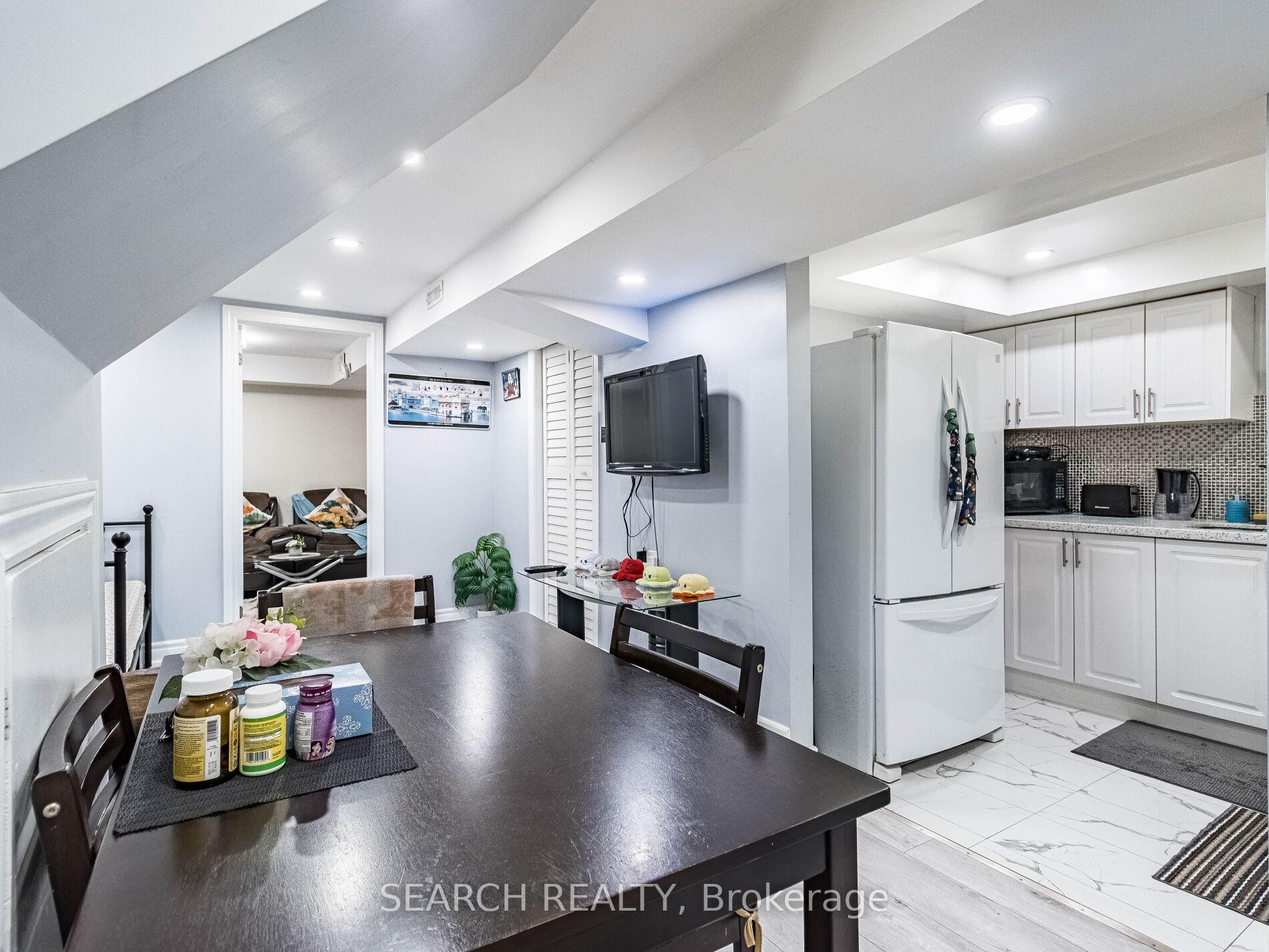 Photo 54 of 194 Simmons Boulevard, Brampton, Madoc — HOMEH