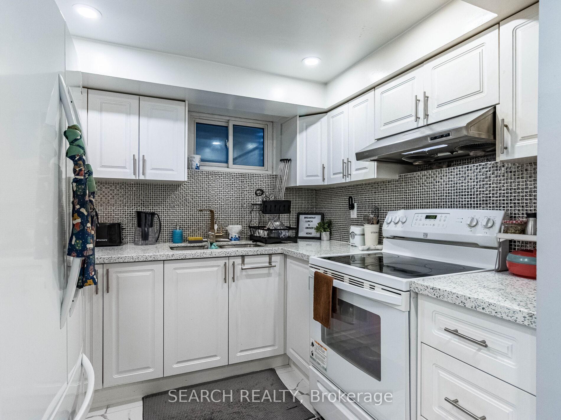 Photo 55 of 194 Simmons Boulevard, Brampton, Madoc — HOMEH