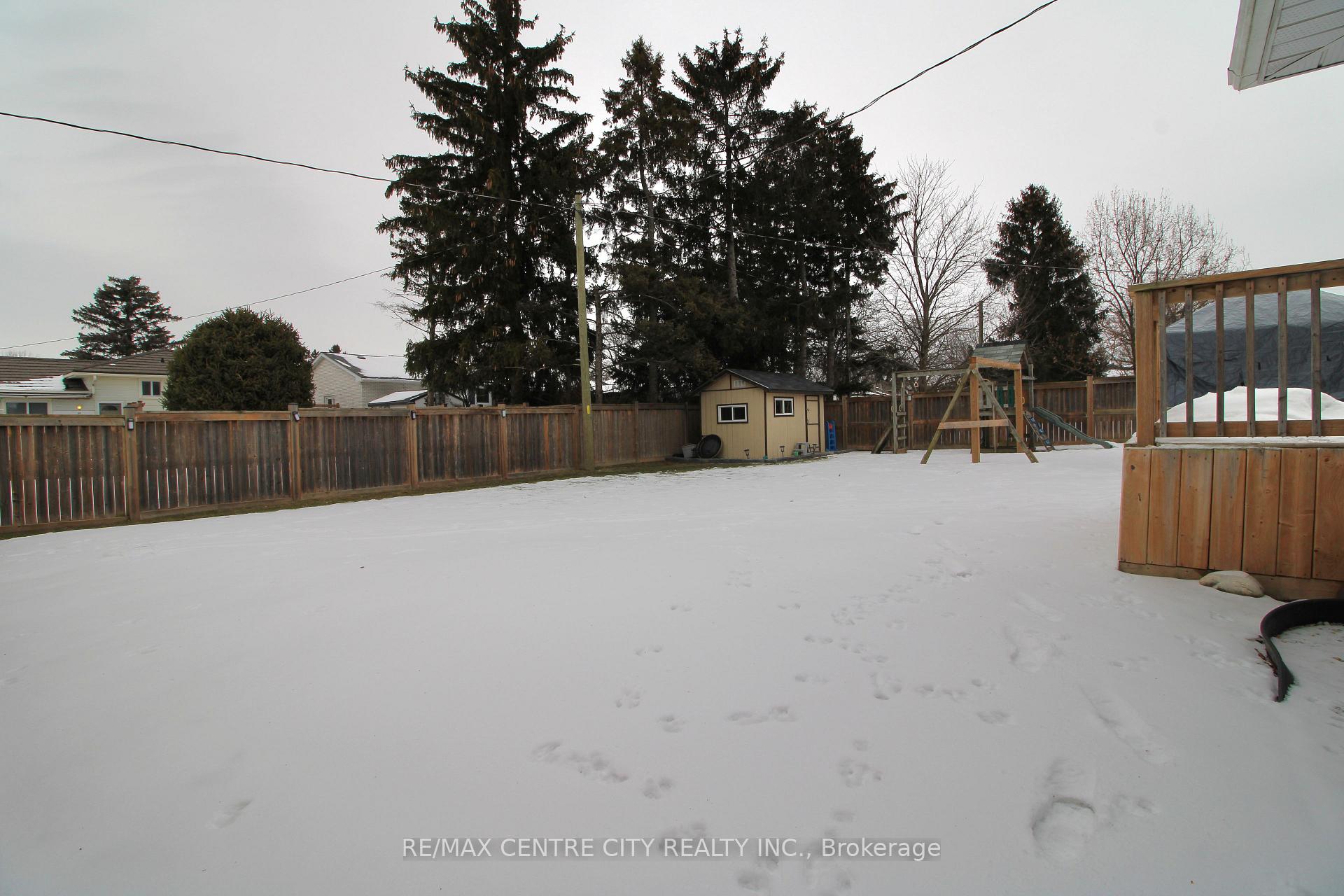 Photo 49 of 75 Lawrence Avenue, St. Thomas — HOMEH