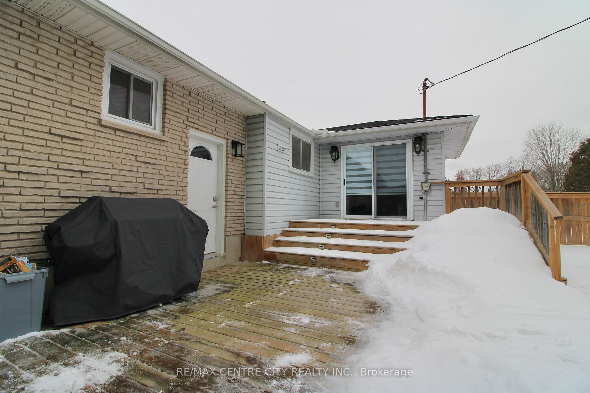 Photo 53 of 75 Lawrence Avenue, St. Thomas — HOMEH