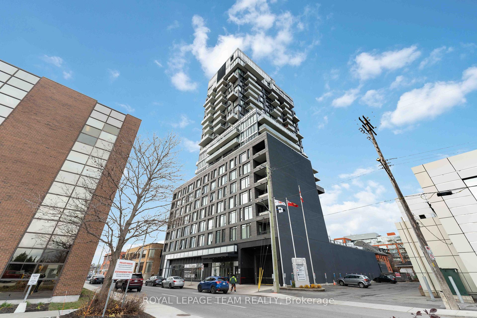 Front of Unit 306, 203 Catherine Street