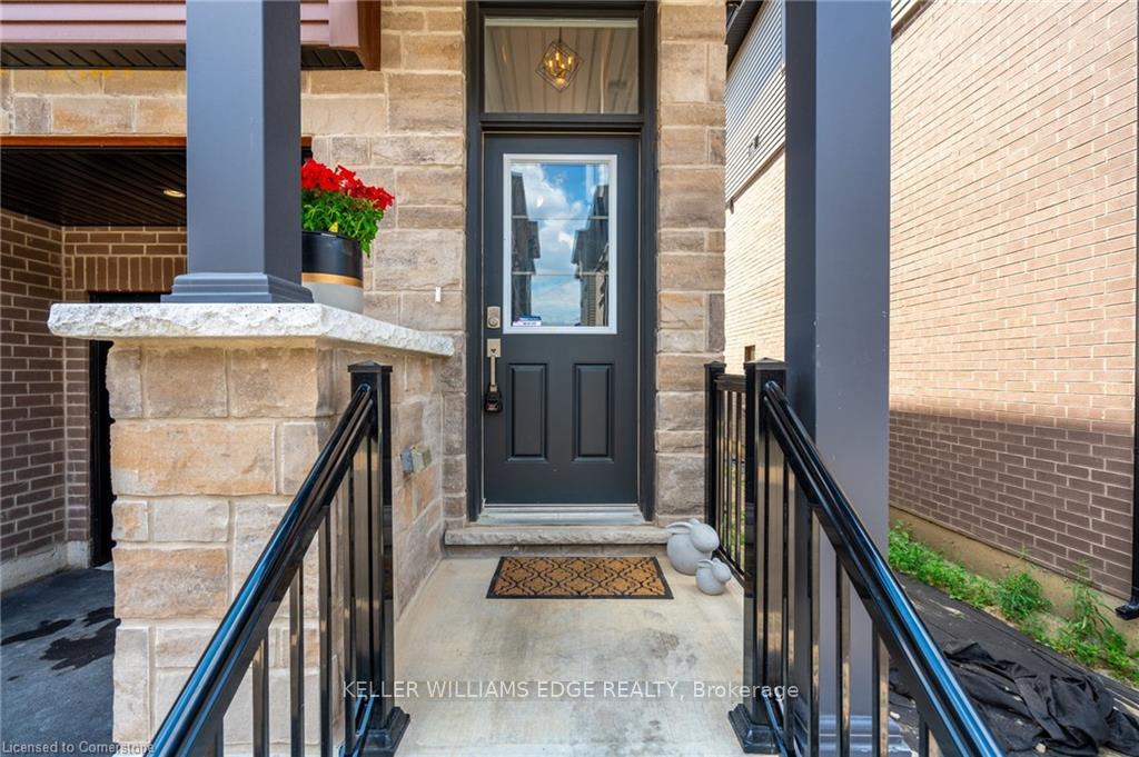 Photo 3 of Unit 35, 61 Soho Street, Hamilton, Stoney Creek Mountain — HOMEH