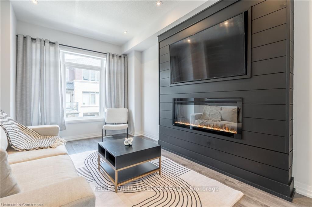 Photo 5 of Unit 35, 61 Soho Street, Hamilton, Stoney Creek Mountain — HOMEH