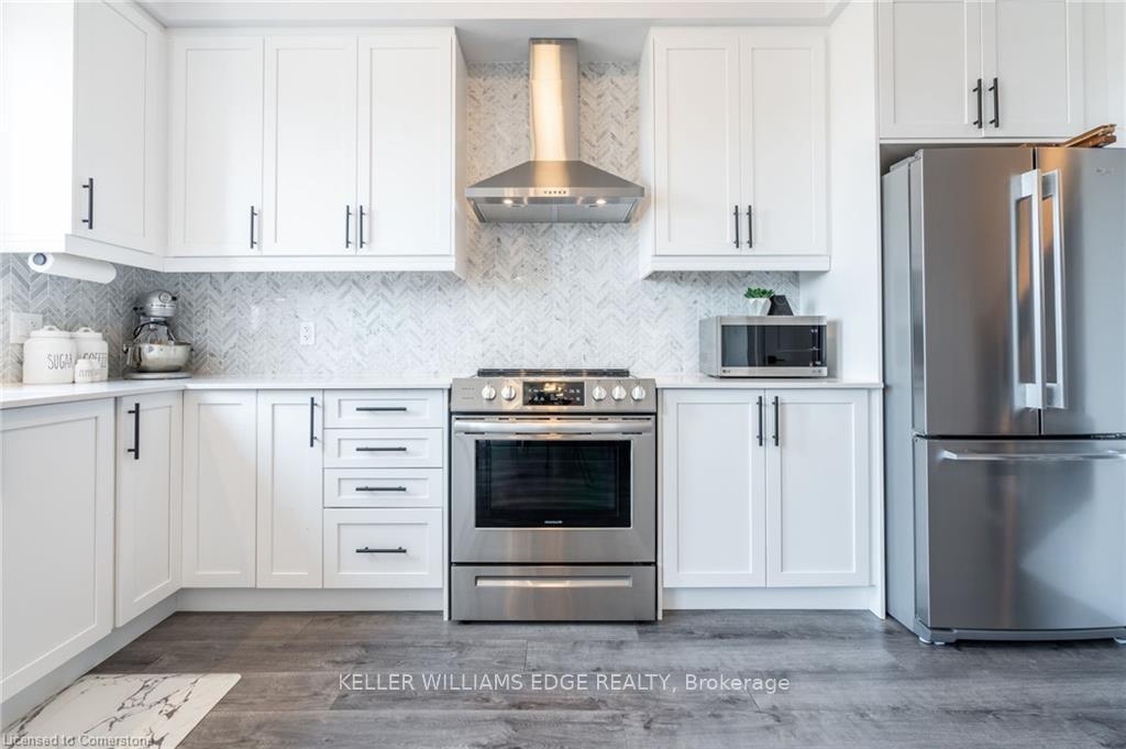 Photo 8 of Unit 35, 61 Soho Street, Hamilton, Stoney Creek Mountain — HOMEH