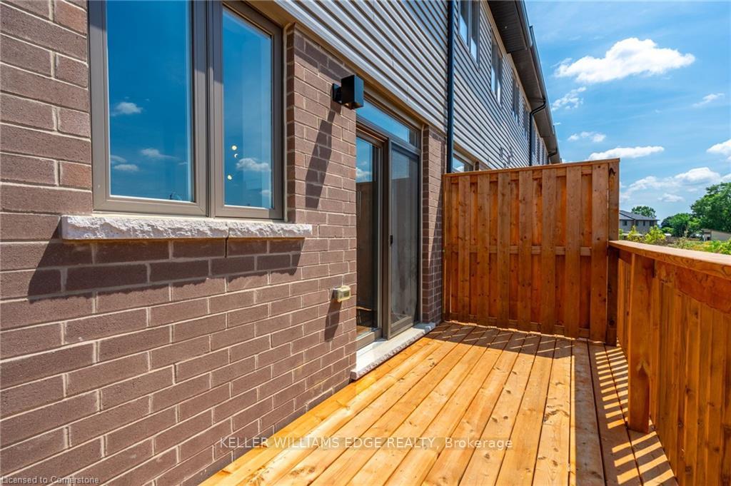 Photo 20 of Unit 35, 61 Soho Street, Hamilton, Stoney Creek Mountain — HOMEH