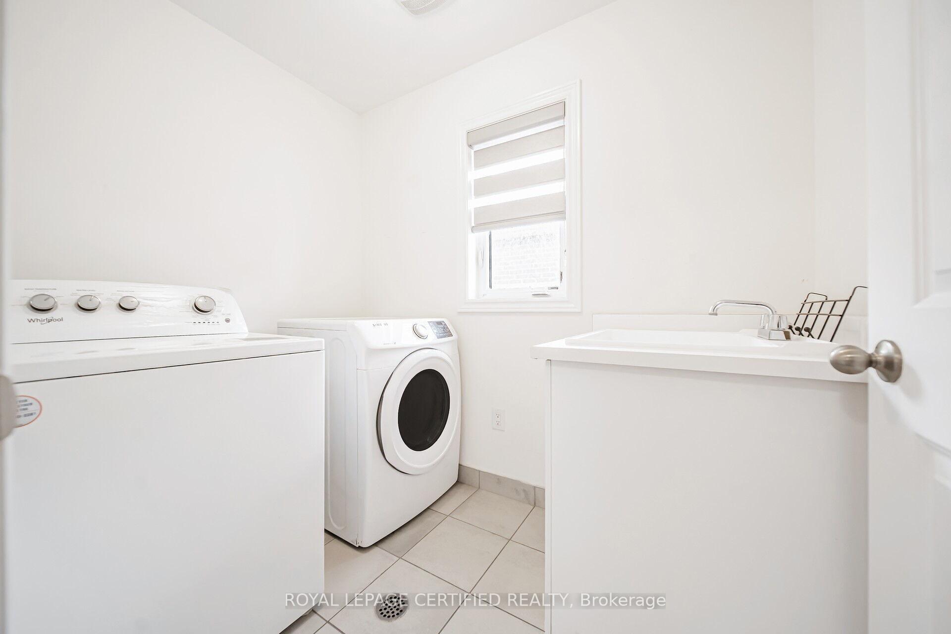 Photo 28 of 21 Benhurst Crescent, Brampton, Northwest Brampton — HOMEH