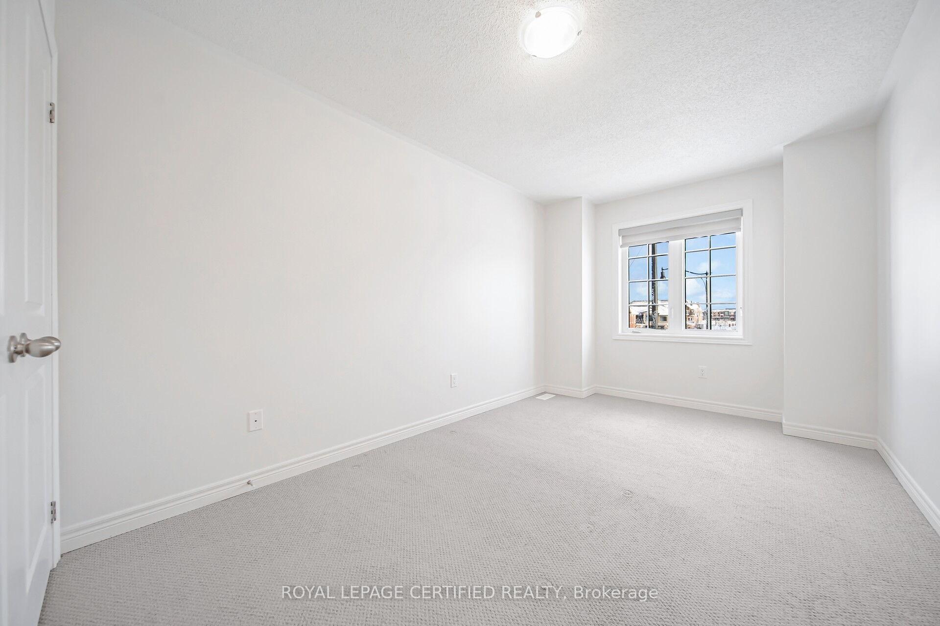 Photo 29 of 21 Benhurst Crescent, Brampton, Northwest Brampton — HOMEH