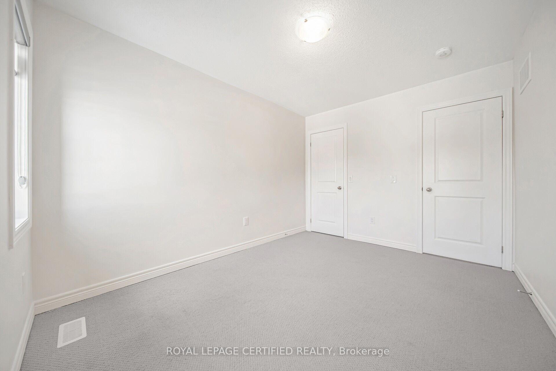 Photo 31 of 21 Benhurst Crescent, Brampton, Northwest Brampton — HOMEH