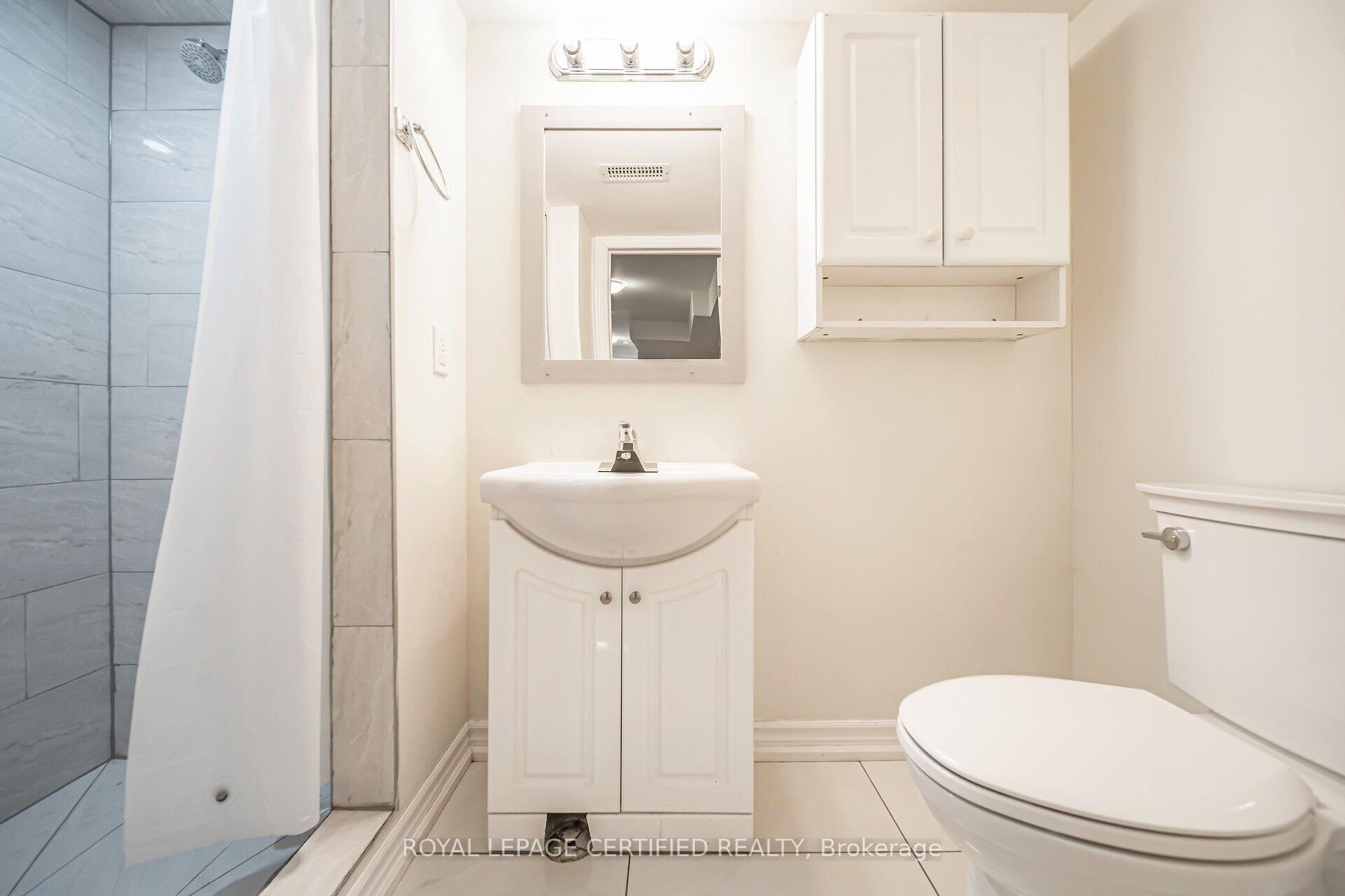 Photo 36 of 21 Benhurst Crescent, Brampton, Northwest Brampton — HOMEH