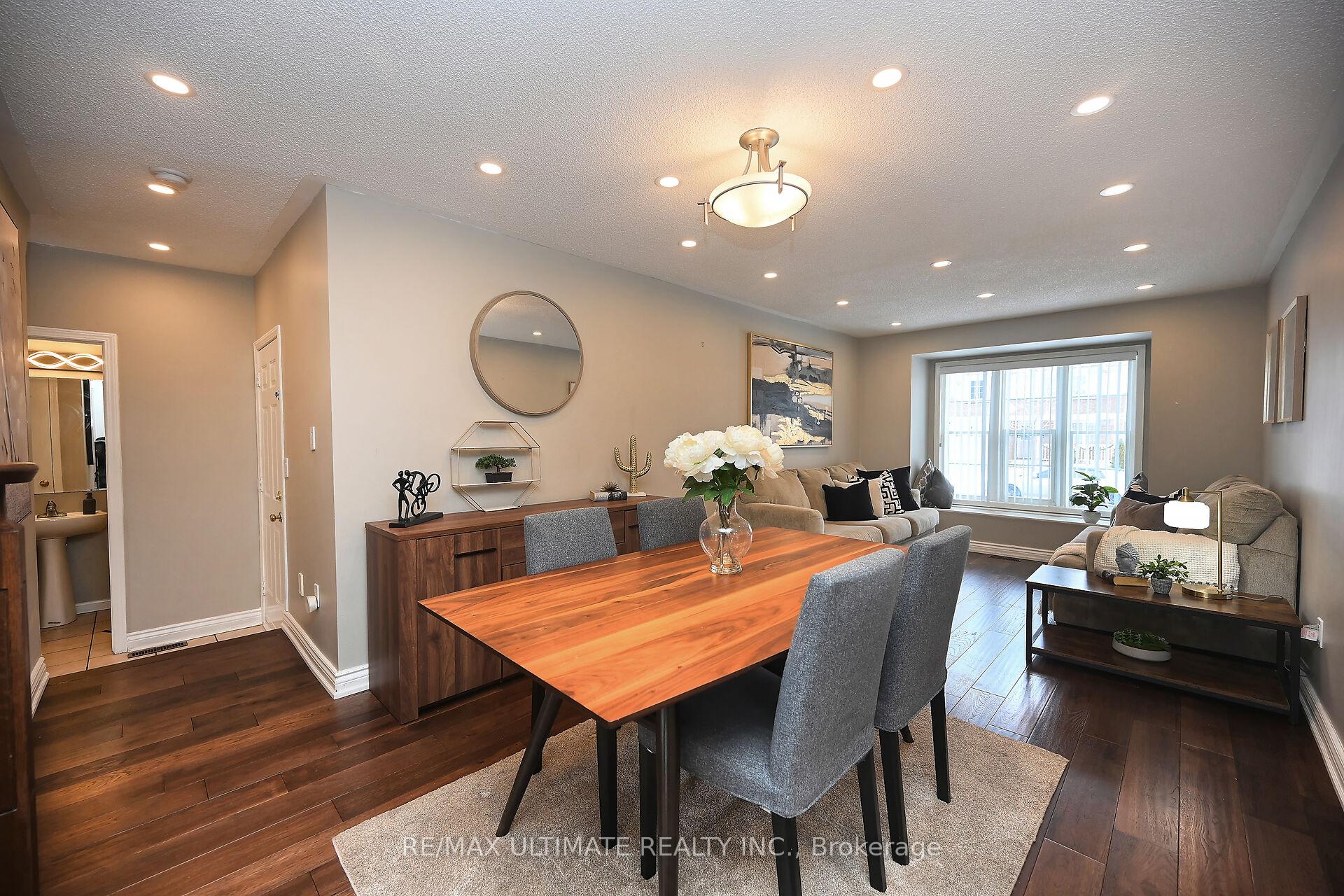 Photo 6 of 9 Patience Drive, Brampton, Fletcher's Meadow — HOMEH