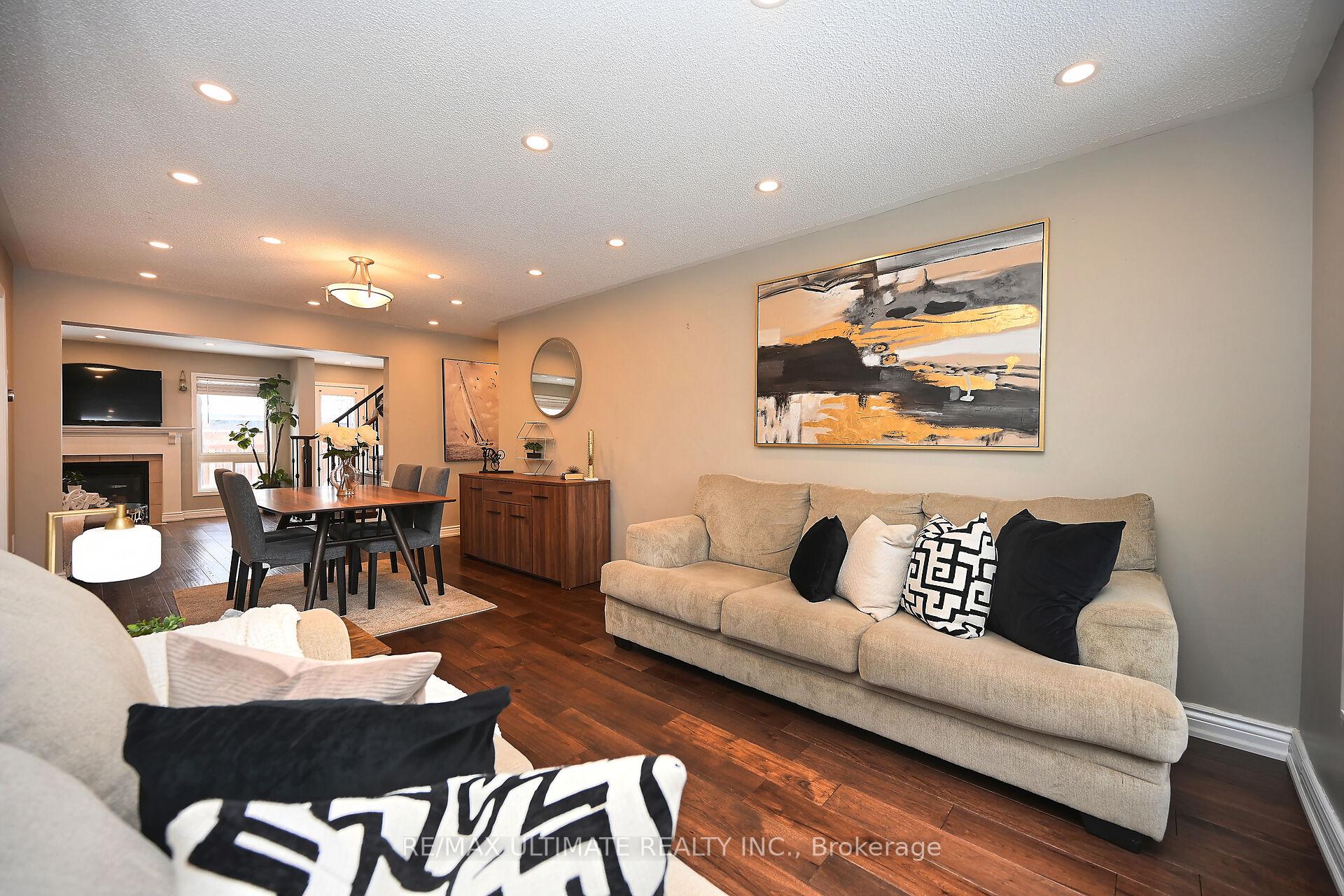 Photo 9 of 9 Patience Drive, Brampton, Fletcher's Meadow — HOMEH