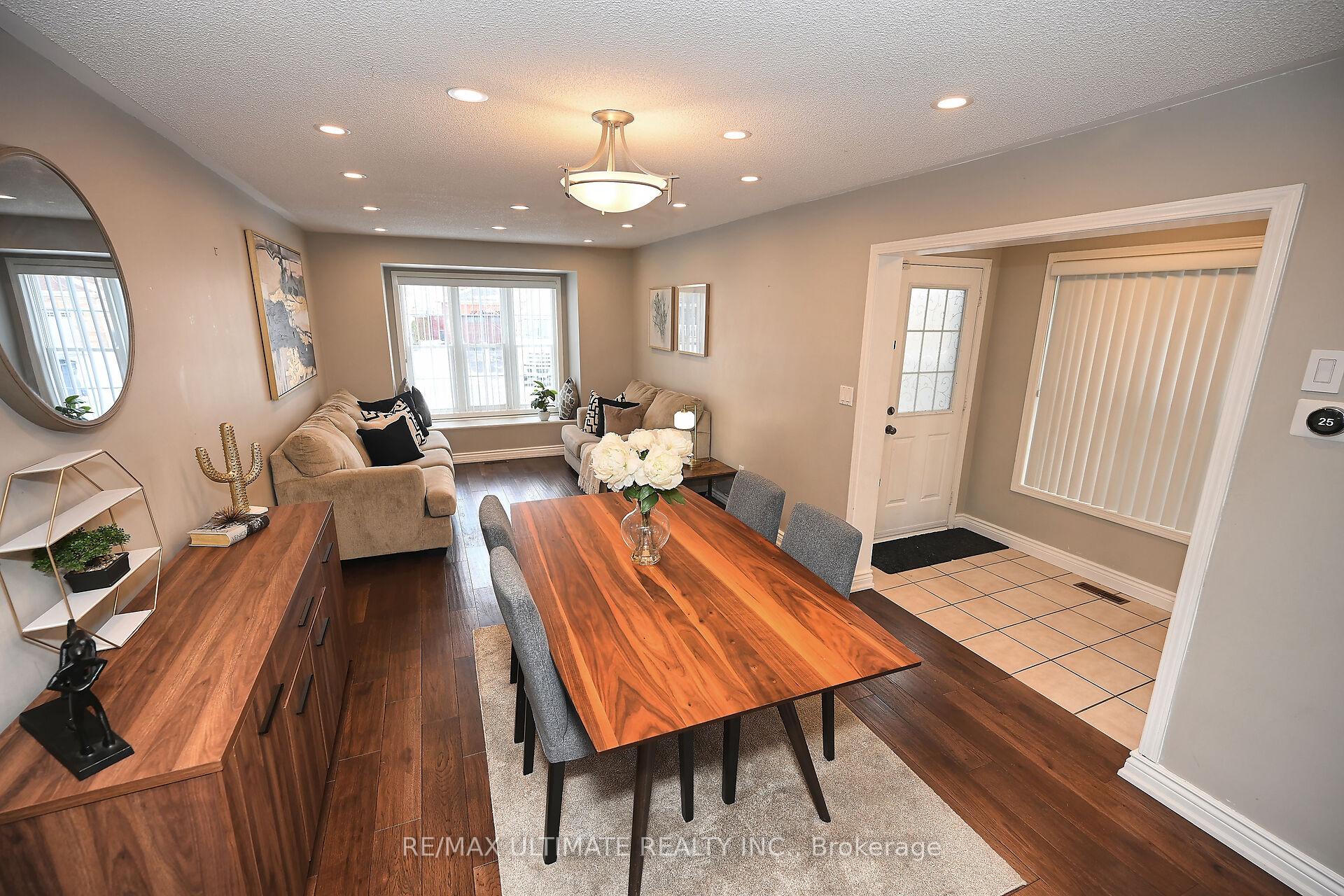 Photo 10 of 9 Patience Drive, Brampton, Fletcher's Meadow — HOMEH