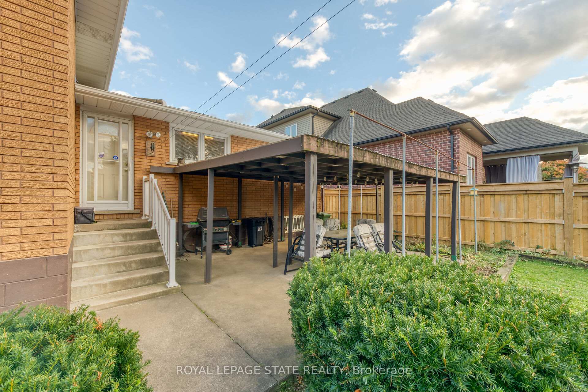Photo 5 of 31 Owen Place, Hamilton, Greenford — HOMEH