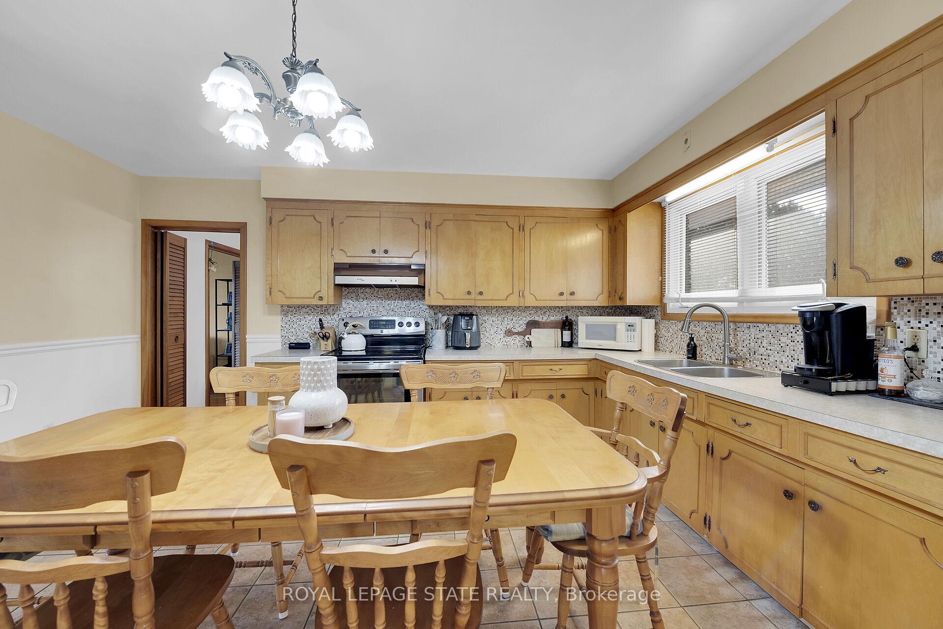 Photo 9 of 31 Owen Place, Hamilton, Greenford — HOMEH