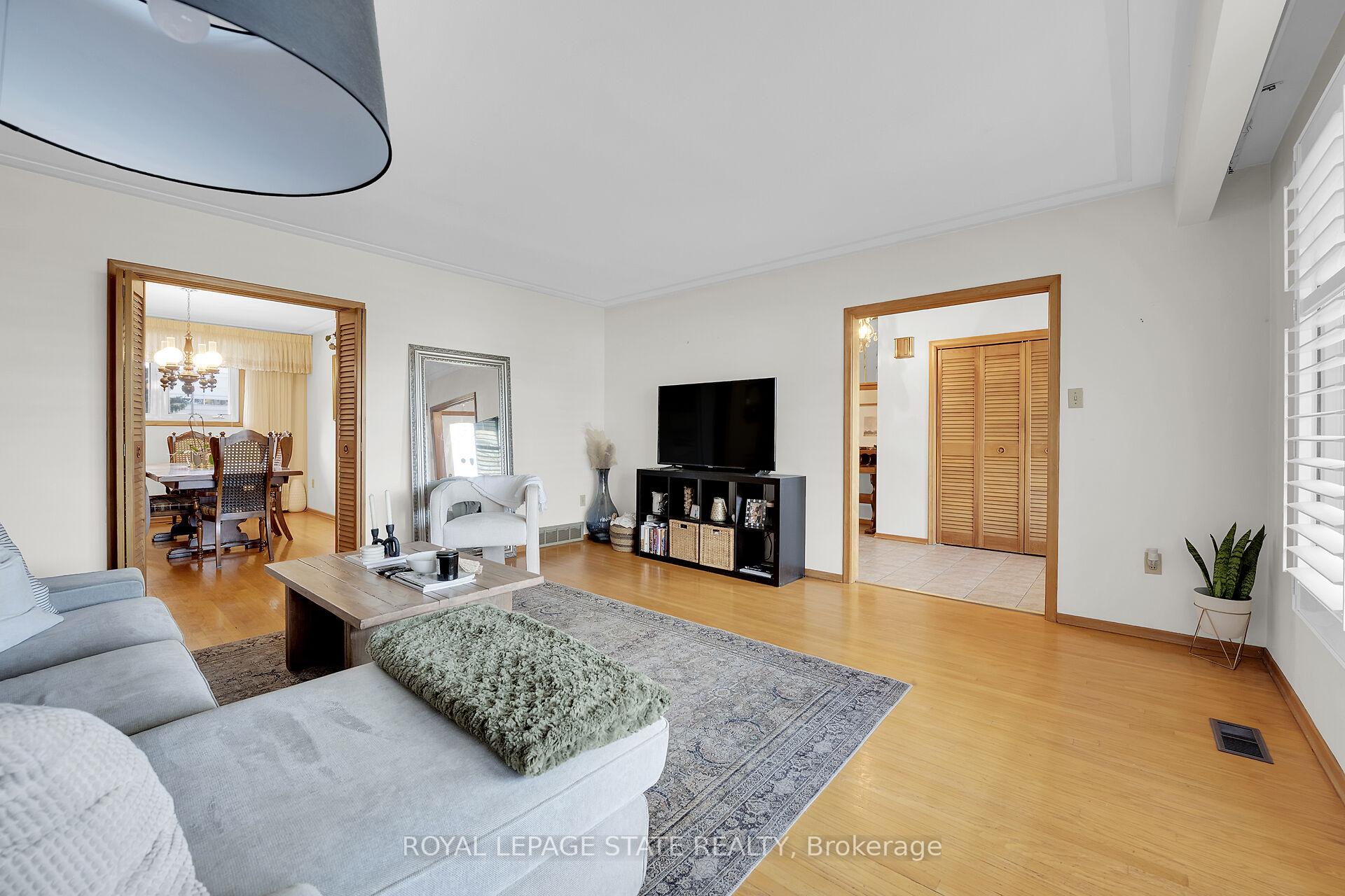 Photo 15 of 31 Owen Place, Hamilton, Greenford — HOMEH