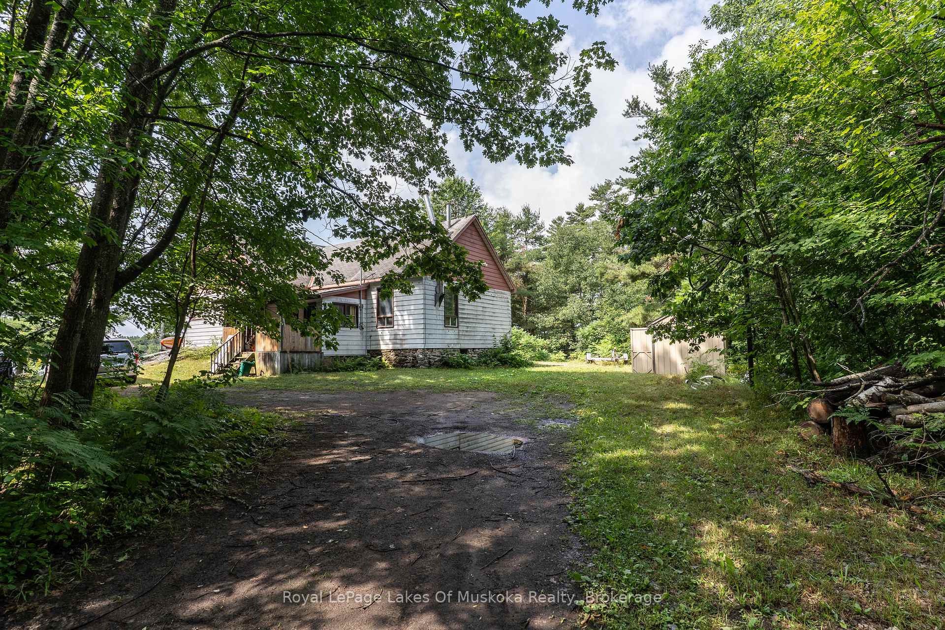 Photo 4 of 1170 North Shore Drive, Gravenhurst, Muskoka (S) — HOMEH
