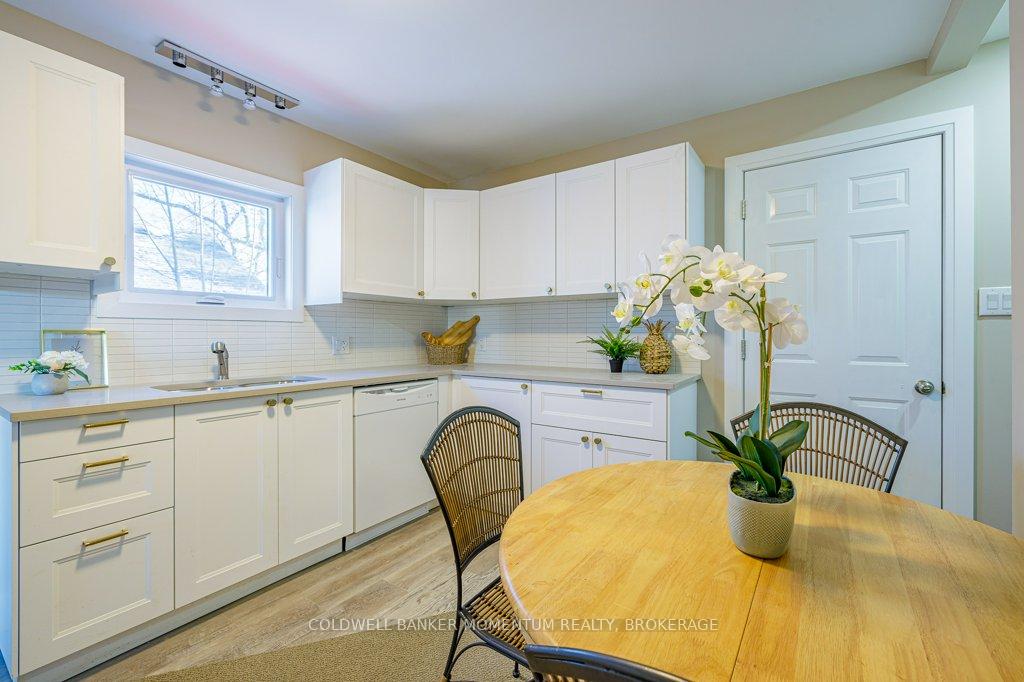 Photo 16 of 67 Powerview Avenue, St. Catharines, Western Hill — HOMEH