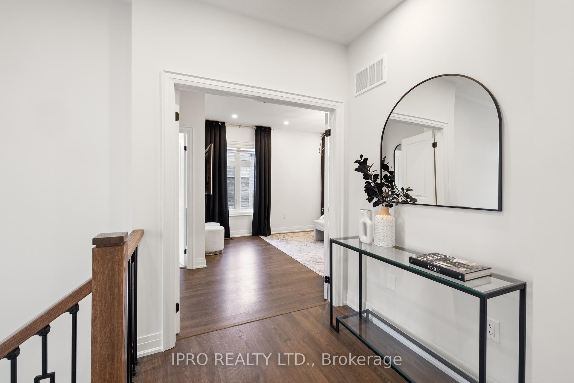Photo 18 of 5 Cattail Crescent, Hamilton, Waterdown — HOMEH